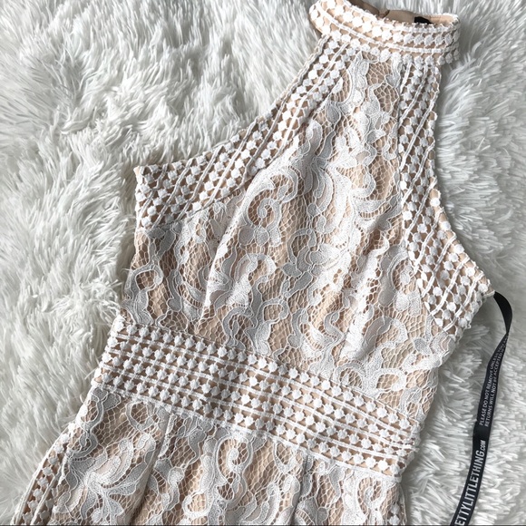 ❌Sold❌ NWT 🔥 PrettyLittleThing Lace Crochet Midi Dress🔥 - Picture 5 of 10